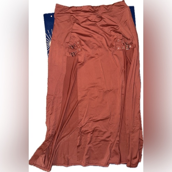 halara high waisted decorative buckle split 2-in-1 maxi casual skirt - Picture 1 of 4